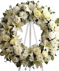 Pure White Beauty, Sympathy Wreath