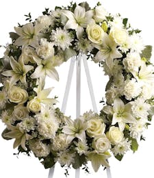 Pure White Beauty, Sympathy Wreath